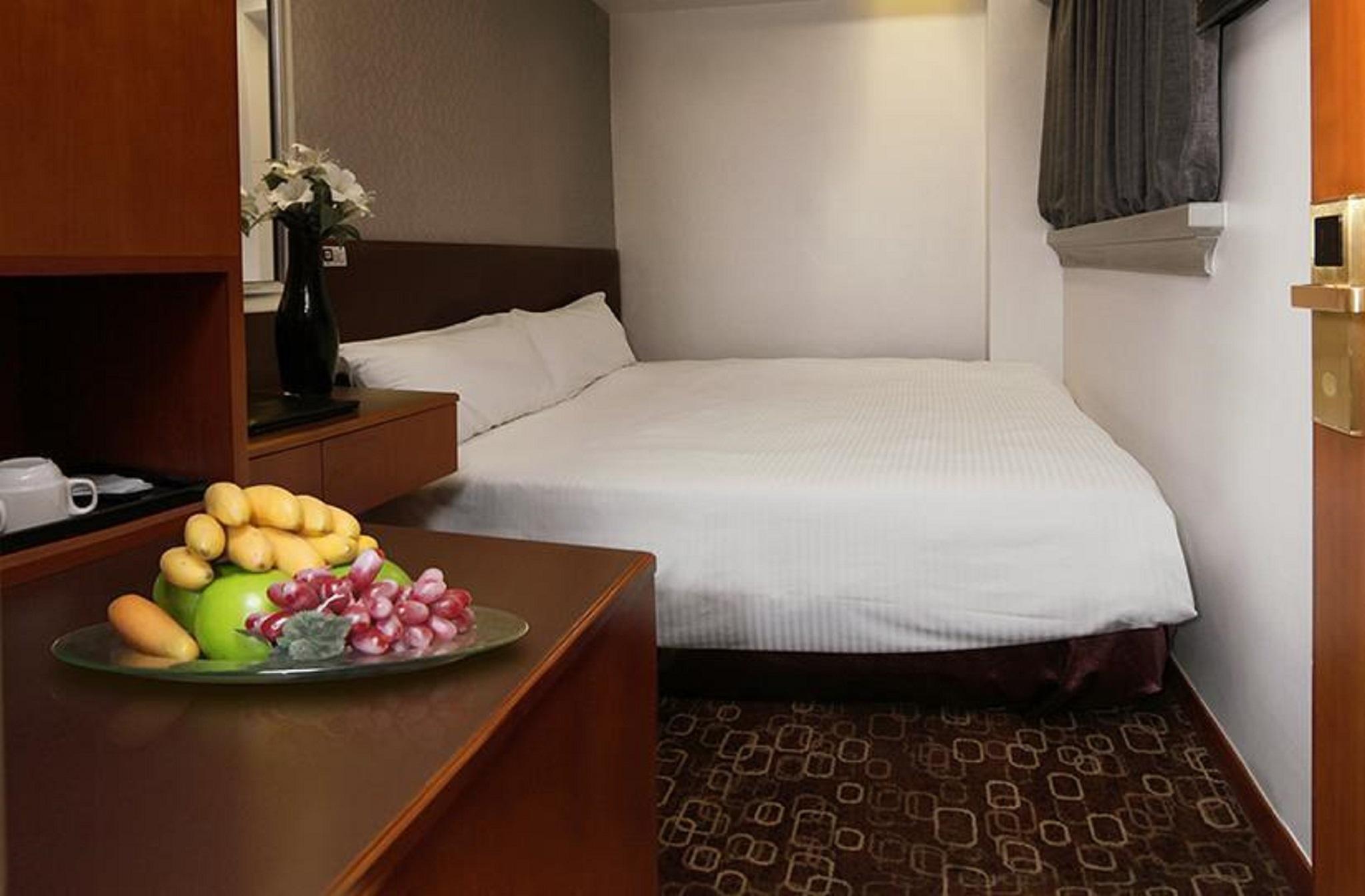 แลนเดอร์ โฮเต็ล ปริ๊นซ์ เอดเวิร์ด Hotel ฮ่องกง ภายนอก รูปภาพ
