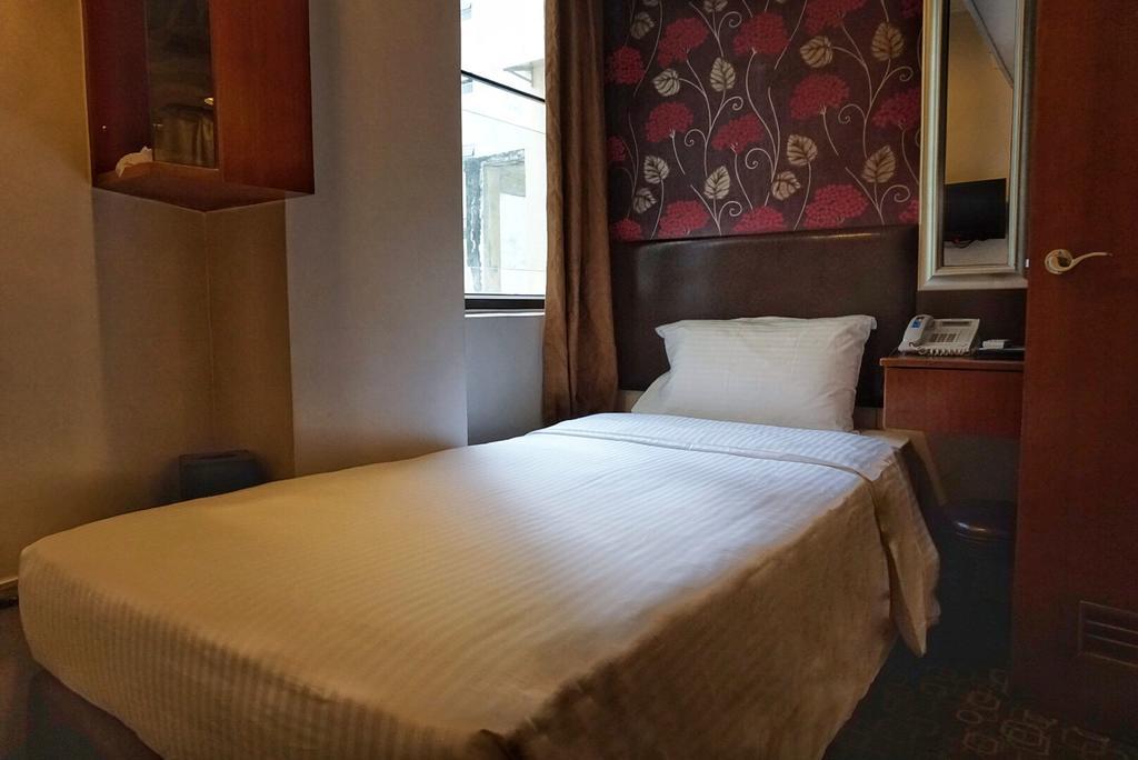 แลนเดอร์ โฮเต็ล ปริ๊นซ์ เอดเวิร์ด Hotel ฮ่องกง ภายนอก รูปภาพ